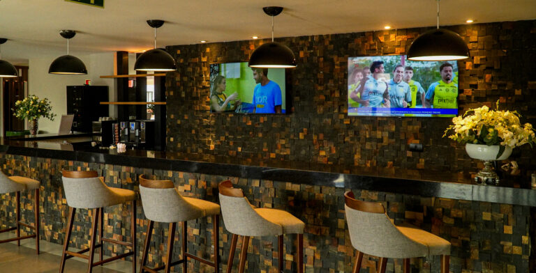 lounge-e-bar_foz-plaza-hotel_foz-do-iguacu (4)